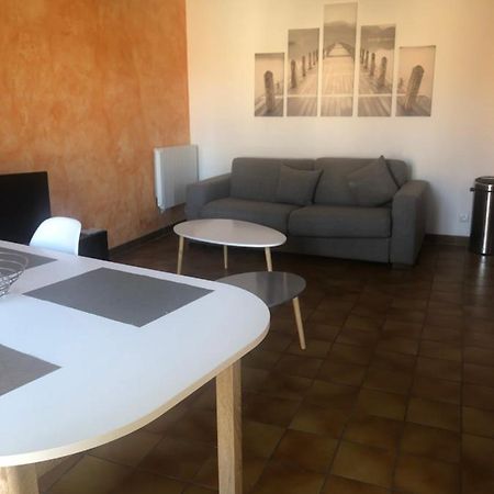 Appartement 4 Personnes Vue Mer Carqueiranne Extérieur photo