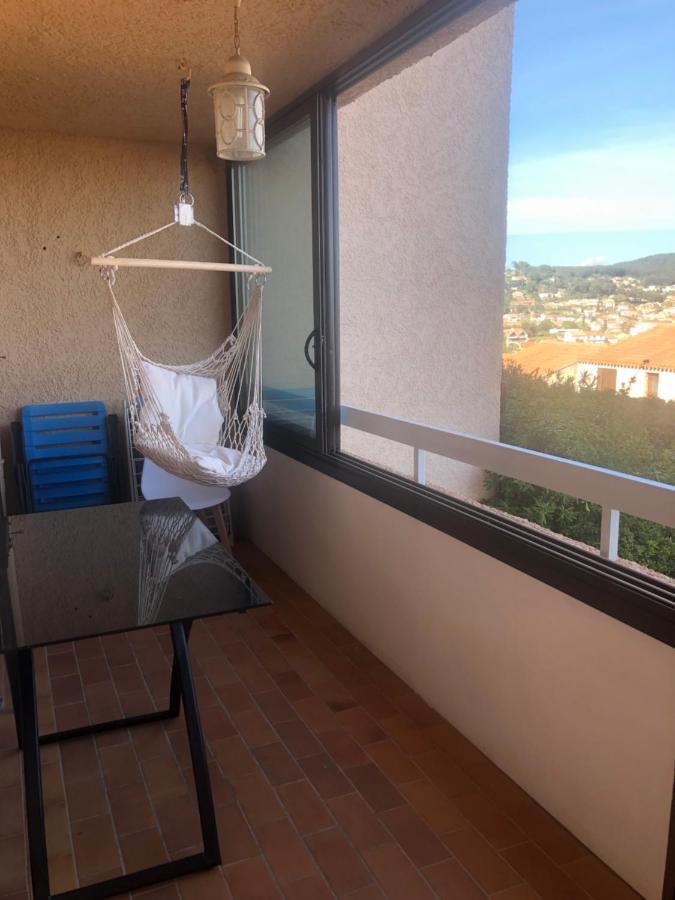 Appartement 4 Personnes Vue Mer Carqueiranne Extérieur photo